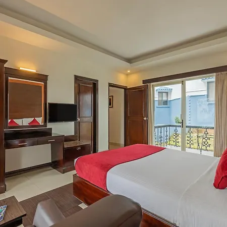 Sterling Munnar Hotel Exterior photo